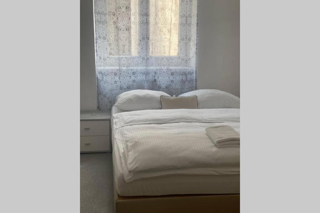 Private Room Near Vienna City Center 1 Exterior photo